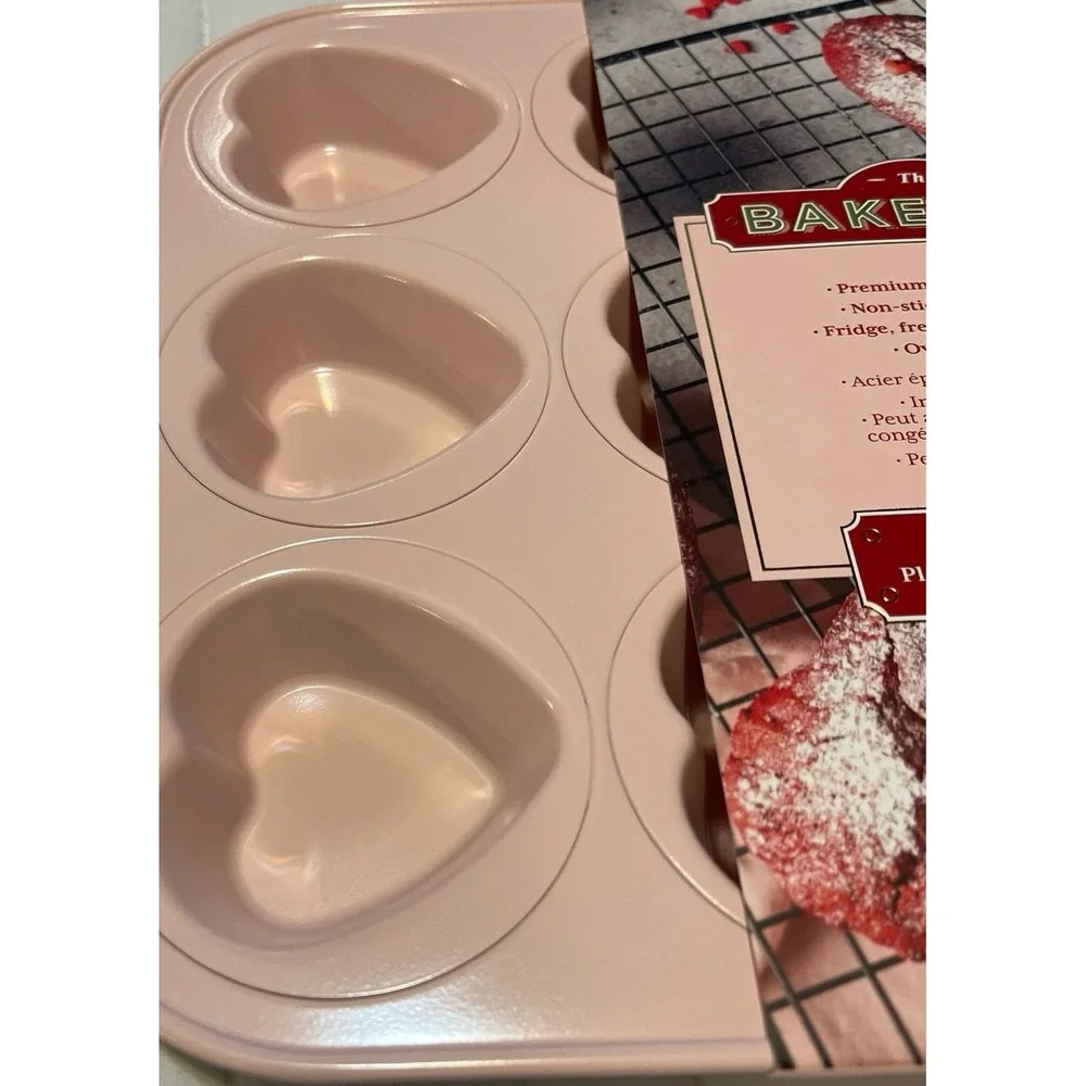 Master Class Valentine heart‎ muffin pan pink